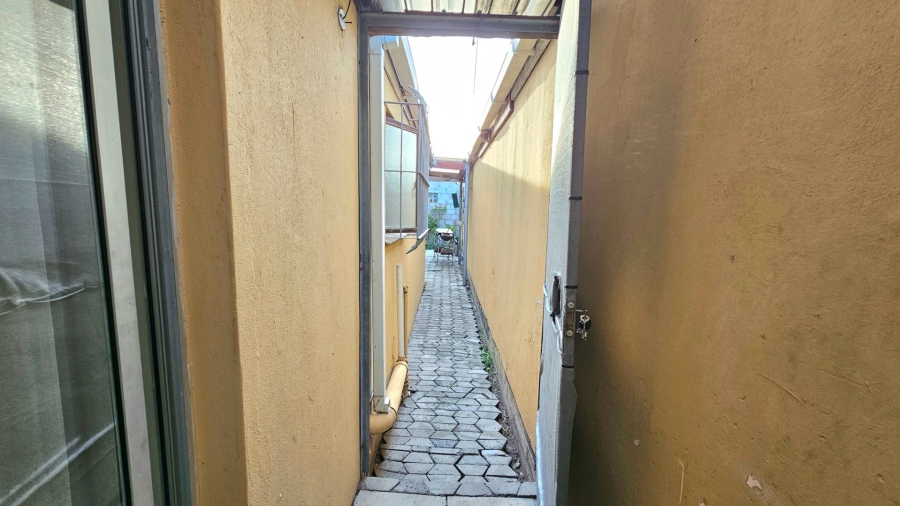 4 Bedroom Property for Sale in Portlands Western Cape